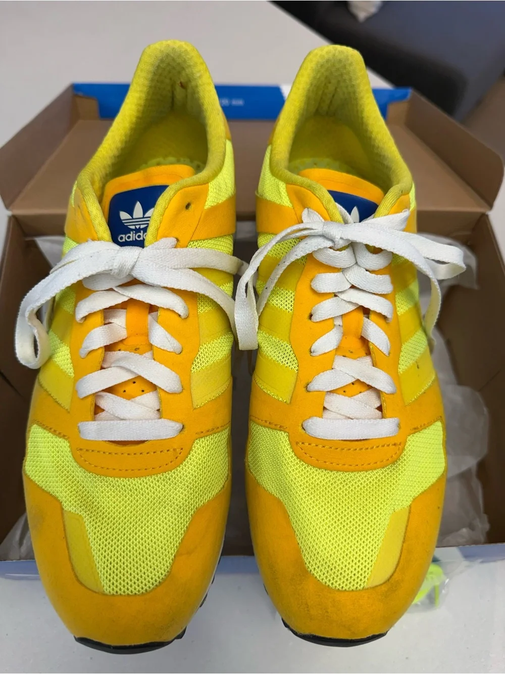 adidas Originals ZX 700 